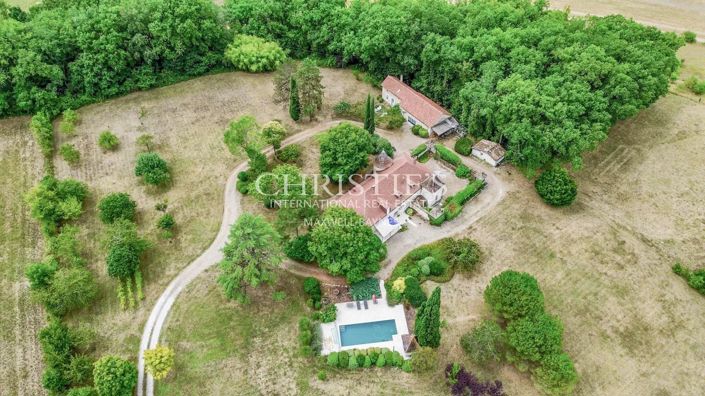 Image No.3-5 Bed House for sale