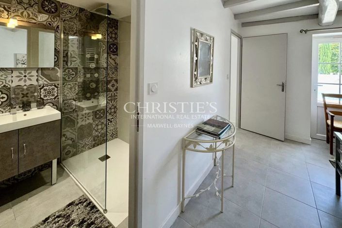 Image No.46-7 Bed House for sale