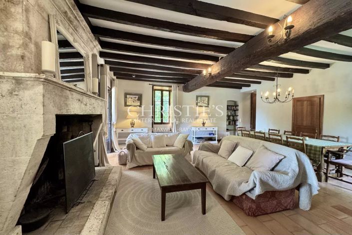 Image No.17-4 Bed House for sale