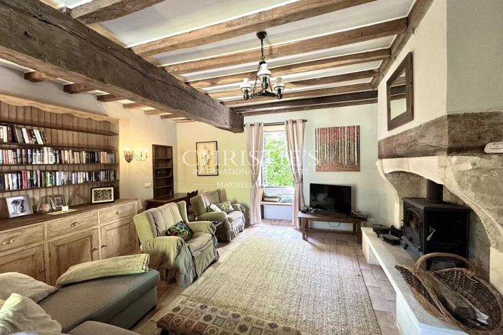 Image No.19-4 Bed House for sale