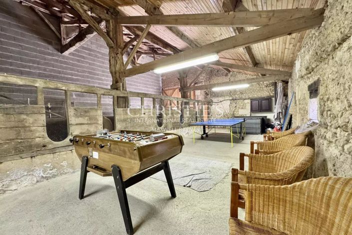 Image No.40-4 Bed House for sale