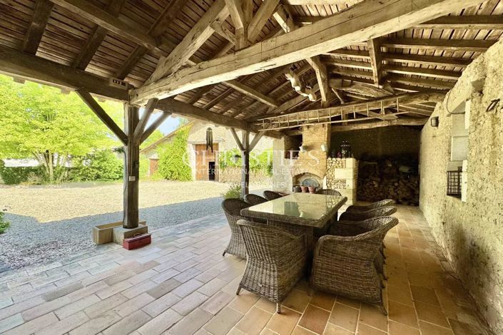 Image No.9-4 Bed House for sale