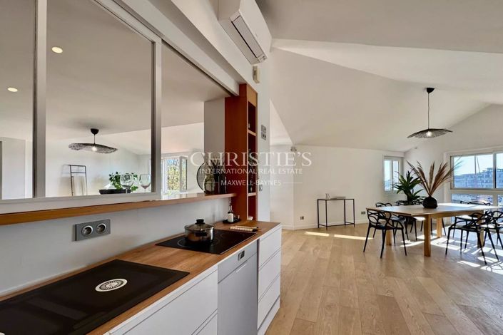 Image No.10-3 Bed Apartment for sale