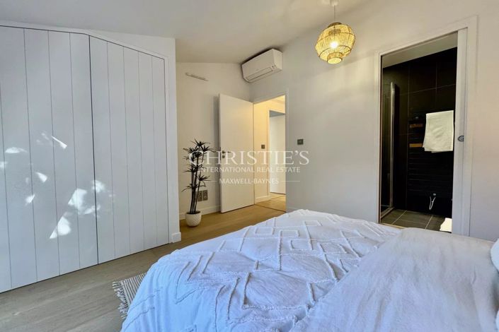 Image No.17-3 Bed Apartment for sale