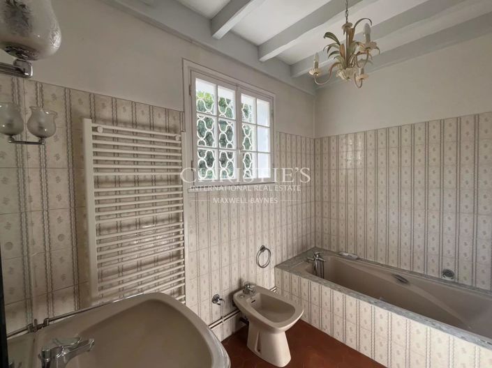 Image No.9-3 Bed House for sale