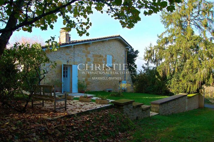 Image No.2-4 Bed House for sale