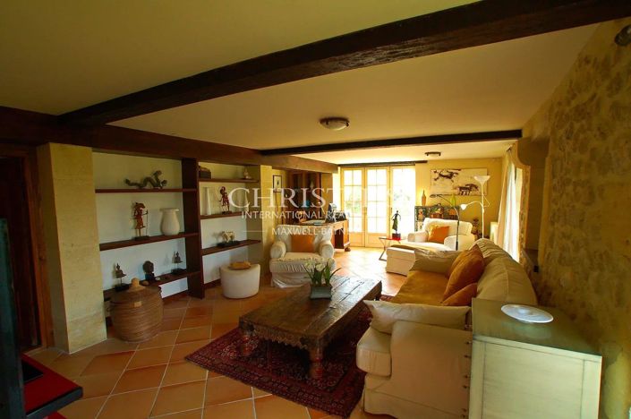 Image No.5-4 Bed House for sale