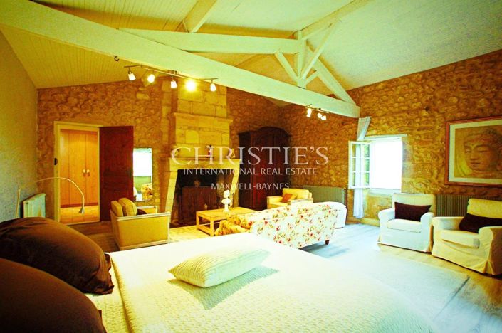 Image No.6-4 Bed House for sale