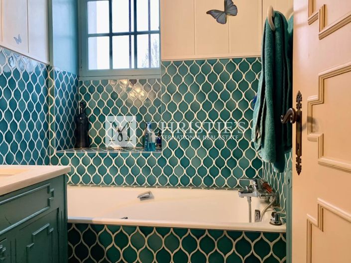 Image No.26-7 Bed House for sale