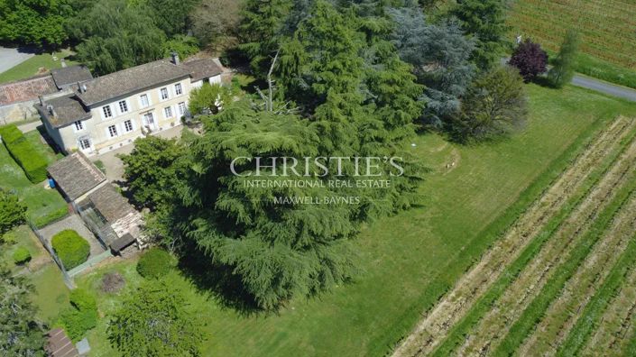 Image No.1-6 Bed House for sale