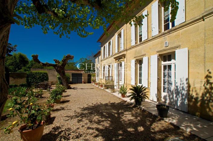 Image No.2-6 Bed House for sale