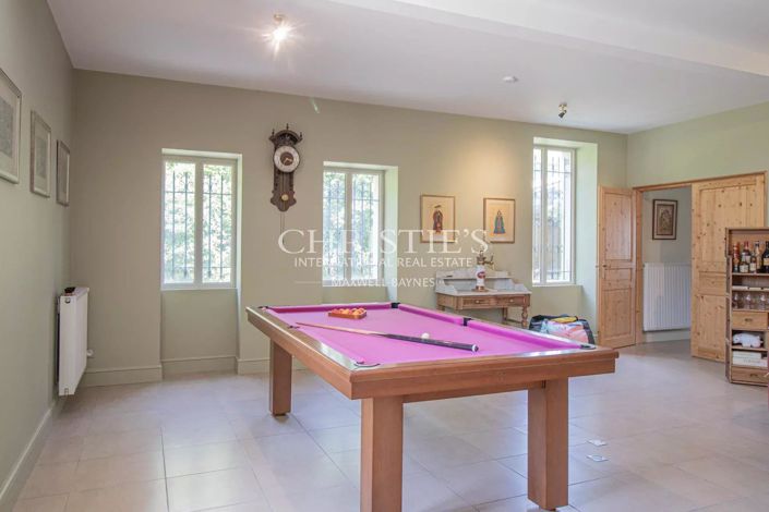 Image No.12-7 Bed House for sale