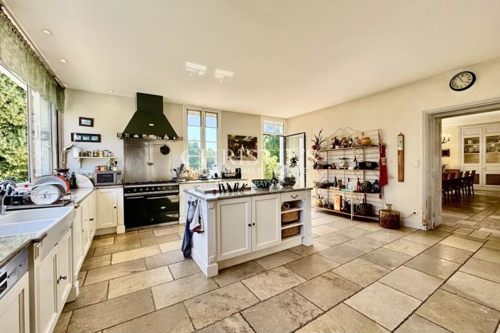 Image No.24-14 Bed House for sale