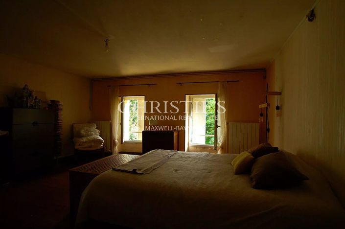 Image No.13-4 Bed House for sale