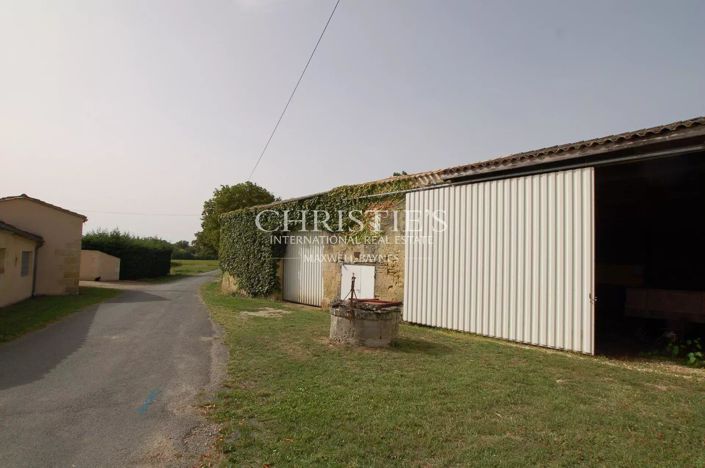 Image No.16-4 Bed House for sale