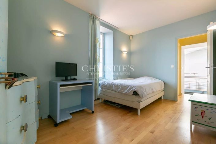 Image No.14-5 Bed House for sale