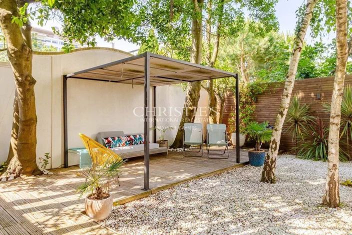 Image No.12-6 Bed House for sale