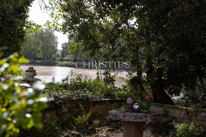 Image No.18-6 Bed House for sale