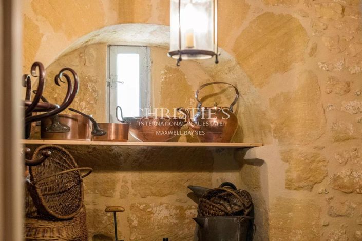 Image No.15-6 Bed House for sale