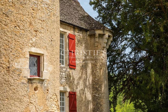 Image No.2-6 Bed House for sale