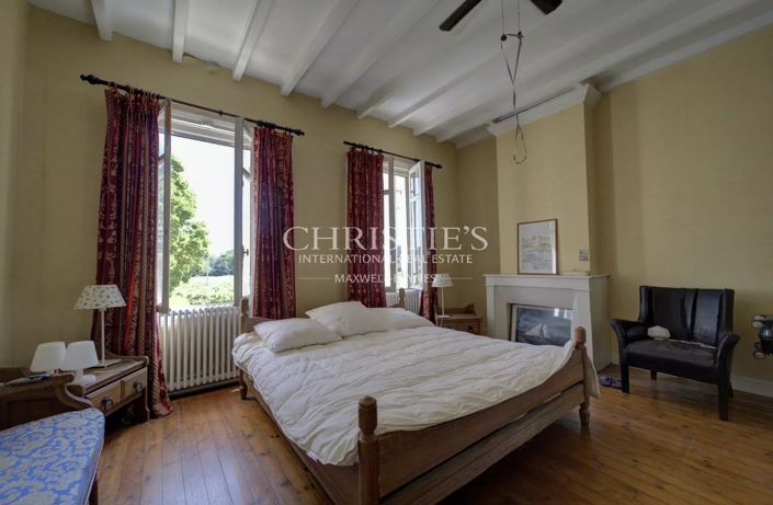 Image No.11-5 Bed House for sale