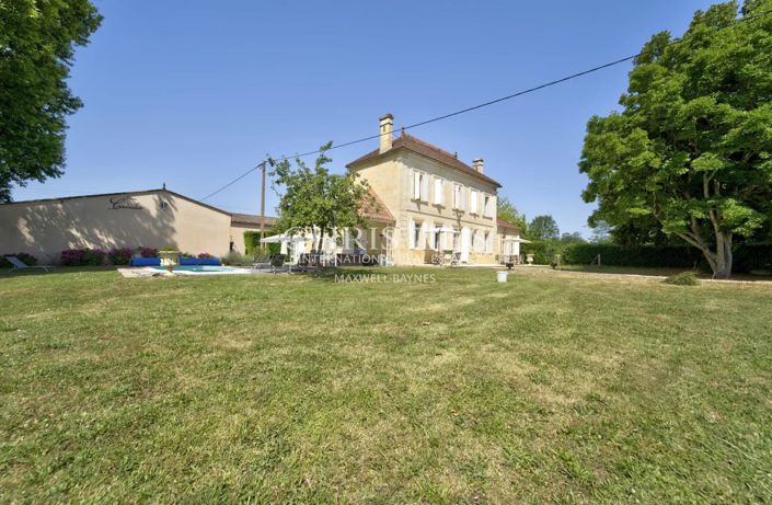 Image No.6-5 Bed House for sale