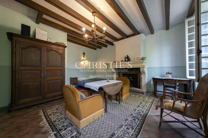 Image No.13-9 Bed House for sale