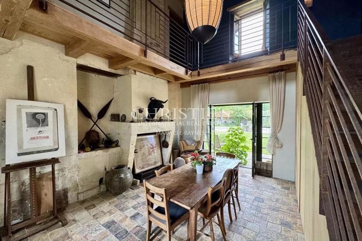 Image No.20-6 Bed House for sale