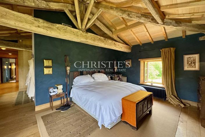 Image No.27-6 Bed House for sale