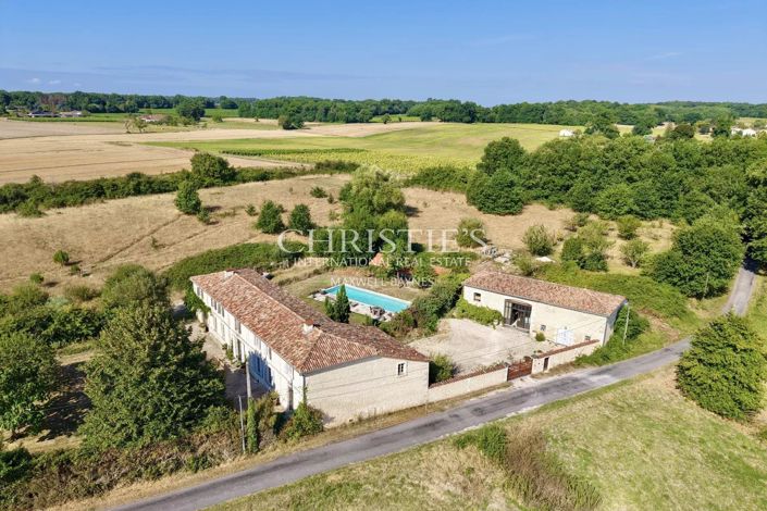 Image No.54-6 Bed House for sale