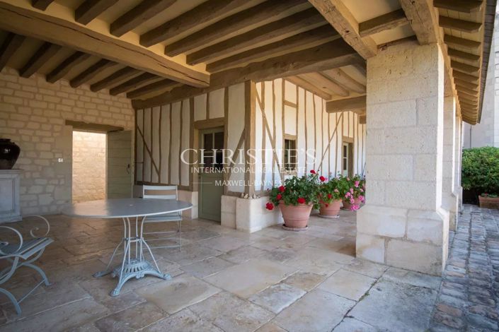 Image No.22-6 Bed House for sale