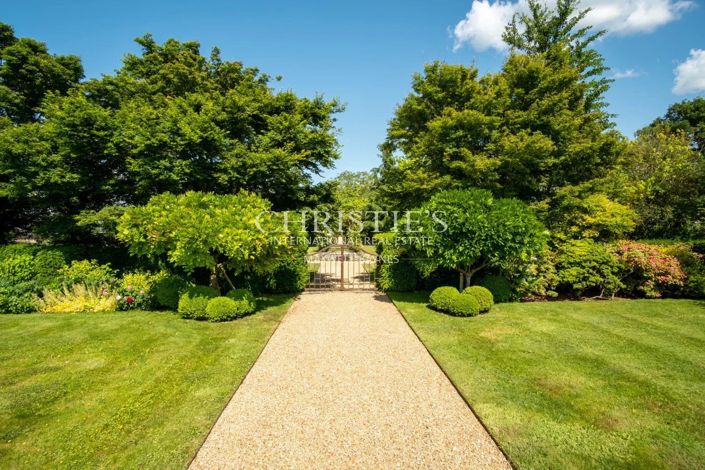 Image No.26-6 Bed House for sale