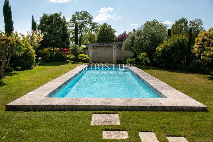 Image No.3-6 Bed House for sale