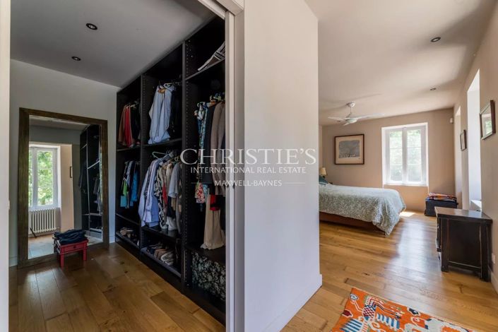 Image No.16-5 Bed House for sale