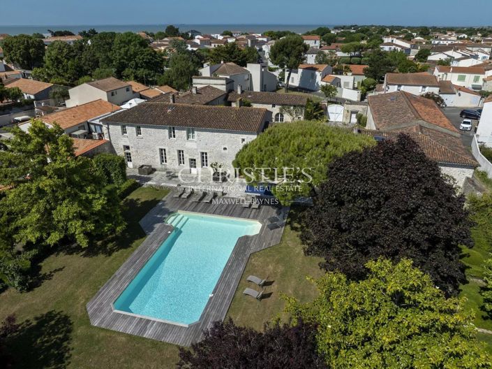 Image No.34-10 Bed House for sale