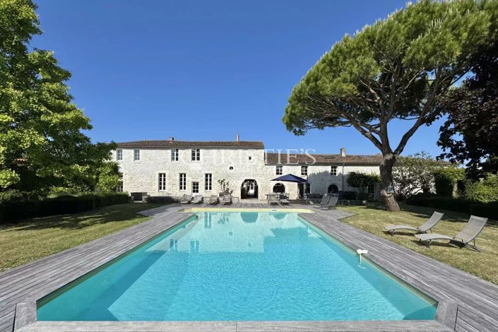 Image No.37-10 Bed House for sale