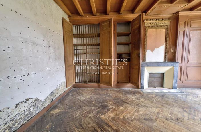 Image No.15-8 Bed House for sale