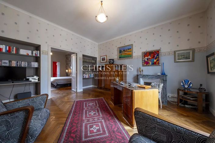 Image No.13-5 Bed House for sale