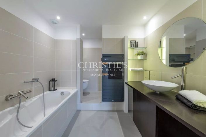 Image No.14-4 Bed Apartment for sale