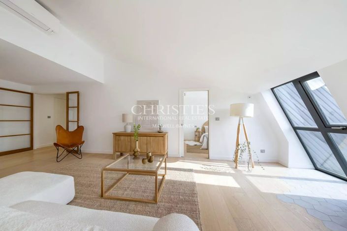 Image No.9-4 Bed Apartment for sale