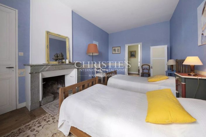 Image No.27-14 Bed House for sale