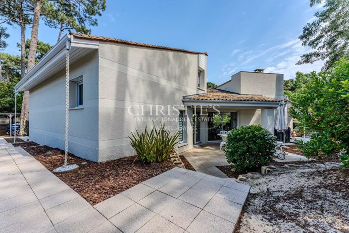 Image No.4-4 Bed House for sale