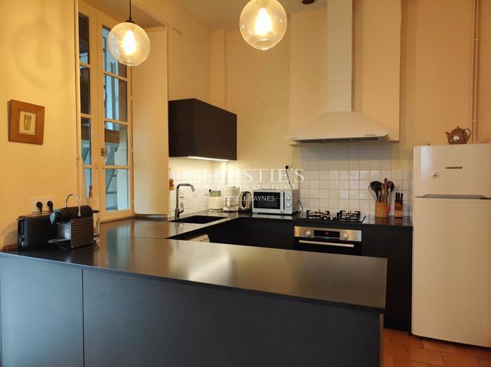 Image No.6-4 Bed House for sale