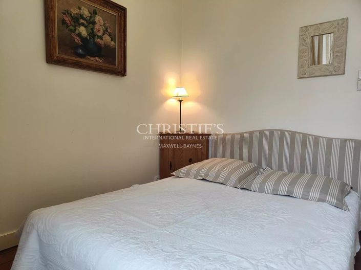 Image No.9-4 Bed House for sale