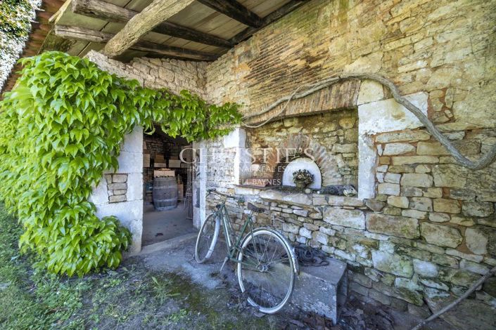 Image No.25-6 Bed House for sale