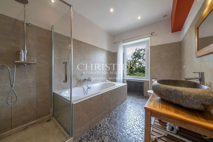 Image No.23-House for sale