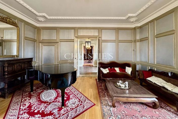 Image No.17-10 Bed House for sale