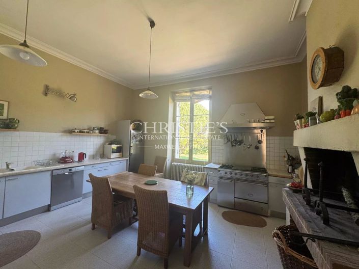 Image No.11-4 Bed House for sale