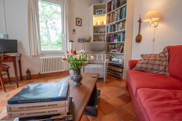 Image No.16-4 Bed House for sale