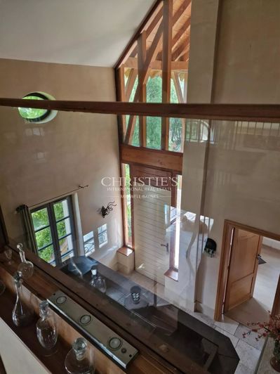 Image No.11-5 Bed House for sale